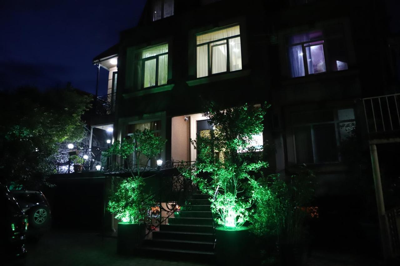 Hotel Black Sea House บาทูมิ ภายนอก รูปภาพ