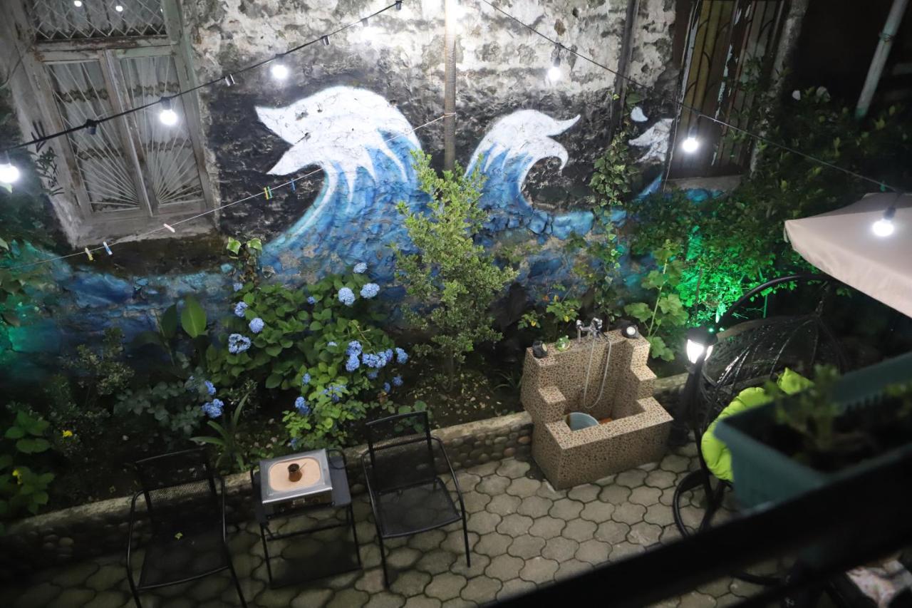 Hotel Black Sea House บาทูมิ ภายนอก รูปภาพ