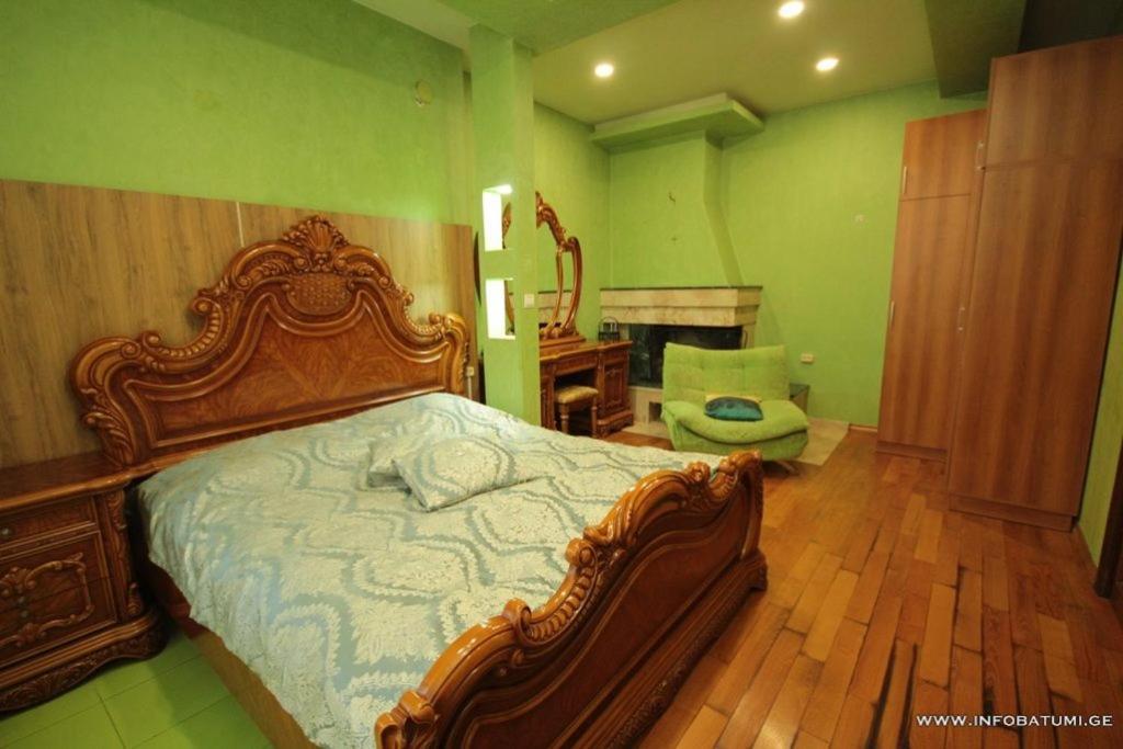 Hotel Black Sea House บาทูมิ ภายนอก รูปภาพ