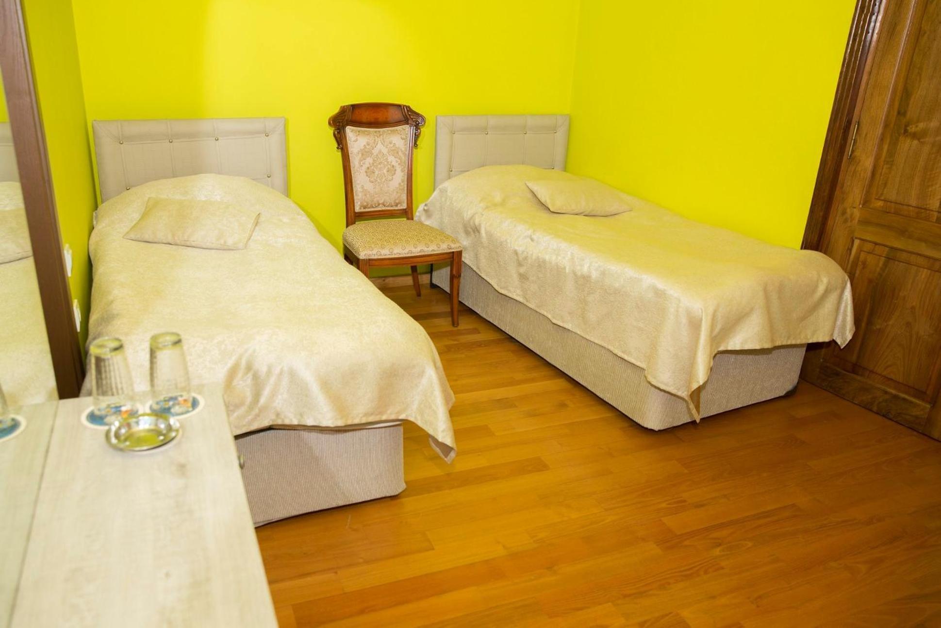 Hotel Black Sea House บาทูมิ ภายนอก รูปภาพ