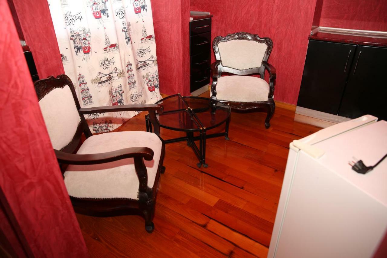 Hotel Black Sea House บาทูมิ ภายนอก รูปภาพ
